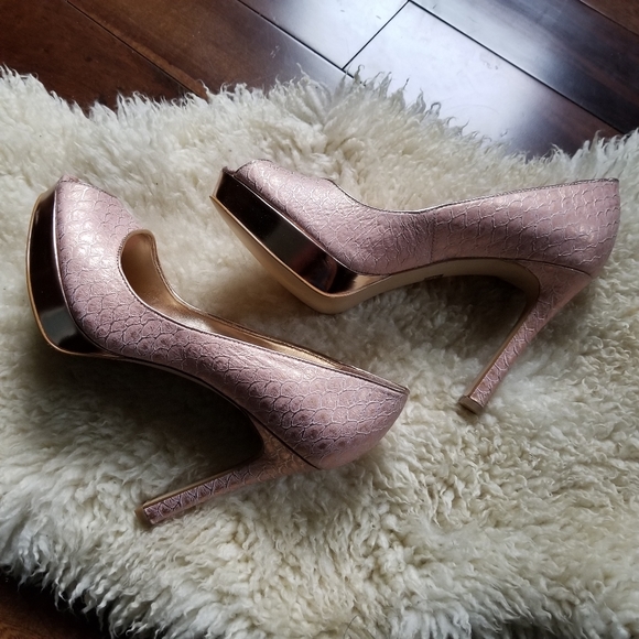Anne Klein Shoes - Anne Klein Aksheela Pink/Gold Peep-Toe Pumps, SZ 8